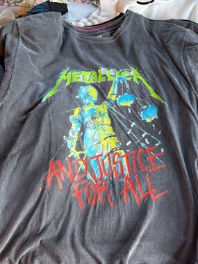 Washed Black Metallica Graphic Short Sleeve Tee